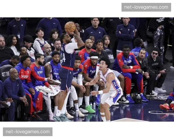 博伊尔斯前场篮板拼抢积极 内线冲击力成猛龙奇兵